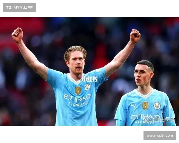 特拉福德评选曼城队史最佳五人制阵容 德布劳内乔哈特领衔登榜 特拉福德评选曼城队史最佳五人制阵容 德布劳内乔哈特领衔登榜