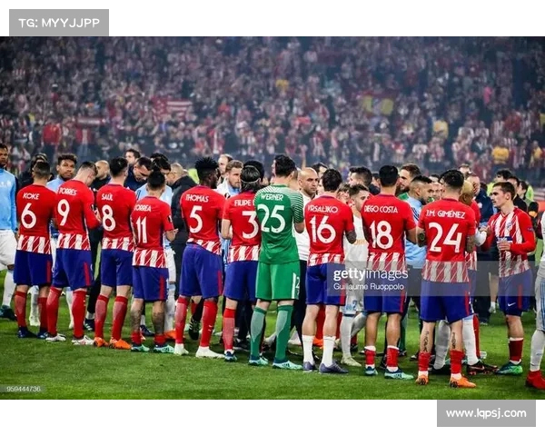 西甲新赛季全面开启 球迷热议球队阵容变化与夺冠形势